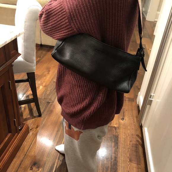 Burberry Black Pebbled Leather Shoulder Bag - Picture 6 of 7